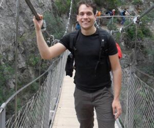 Adrian Ludeña