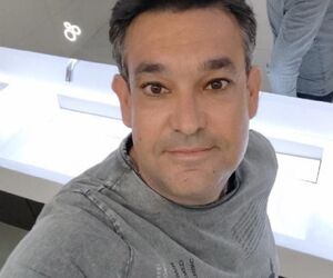 Manuel