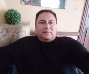 carlos
