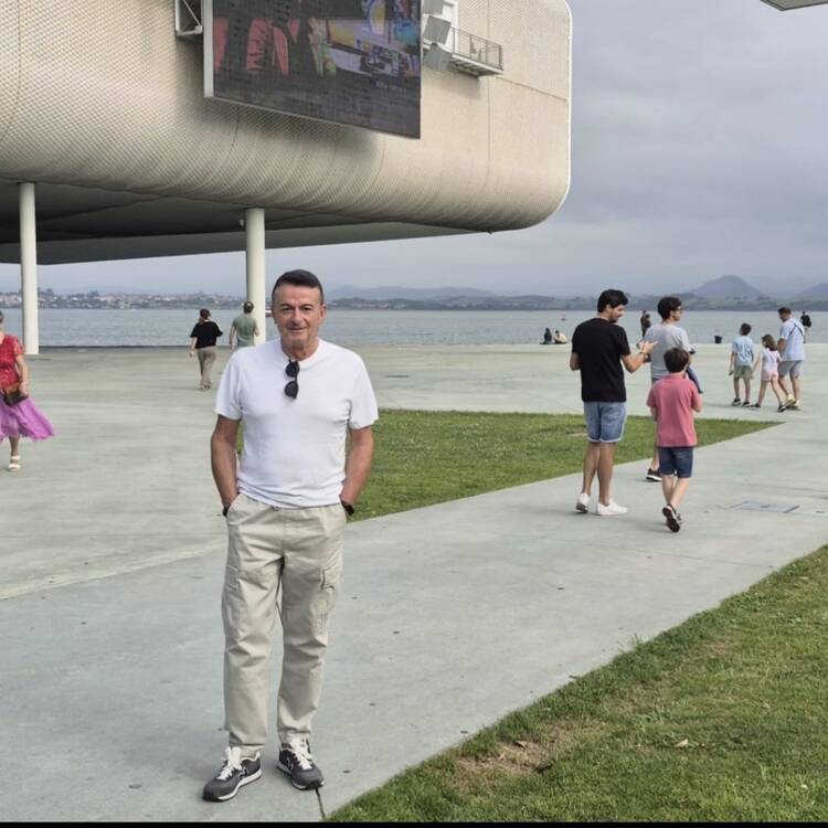 Foto de perfil de Juan Eladio